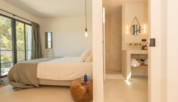 Resa estates ibiza luxury home for sale cala tarida tourise license bedroom 1.1jpg